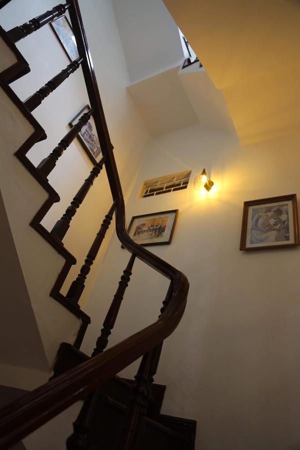Lee'S Family Homestay Hanoi Exterior photo